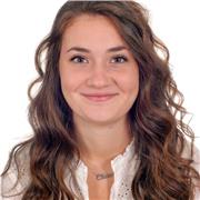 Sono qui per aiutarti! Laureata in beni culturali studi italo-francesi, diplomata nel turismo